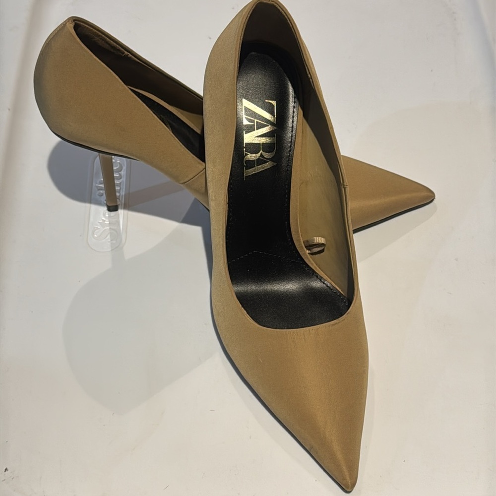 NEW ZARA HIGH HEELED FÁBRIC POINTED TOE PUMP WOMEN’S SHOES SIZE 37